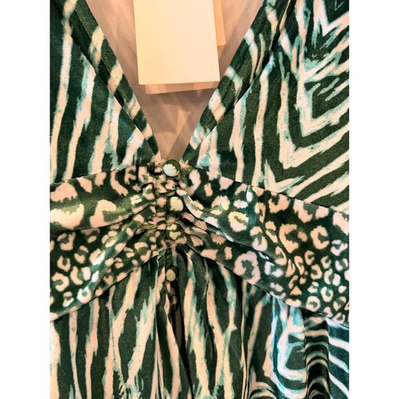 ROCOCO SAND -NWT- Irene Green Animal Print Peplum Blouse | Small - Picture 6 of 10